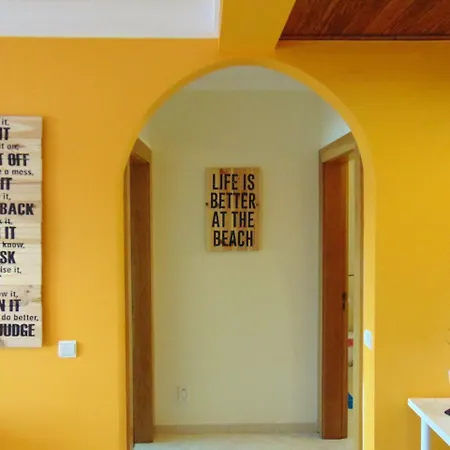 Bay Apartment